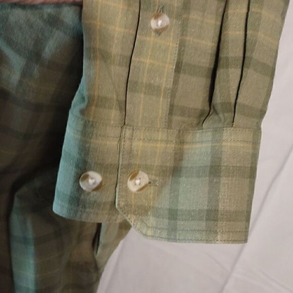 Magellan Men's Green Plaid Shirt - Picture 4 of 8